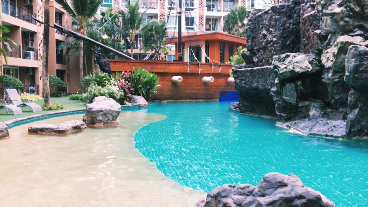 Atlantis Condo Resort Jomtian Pattaya Джомтьєн-Біч Екстер'єр фото